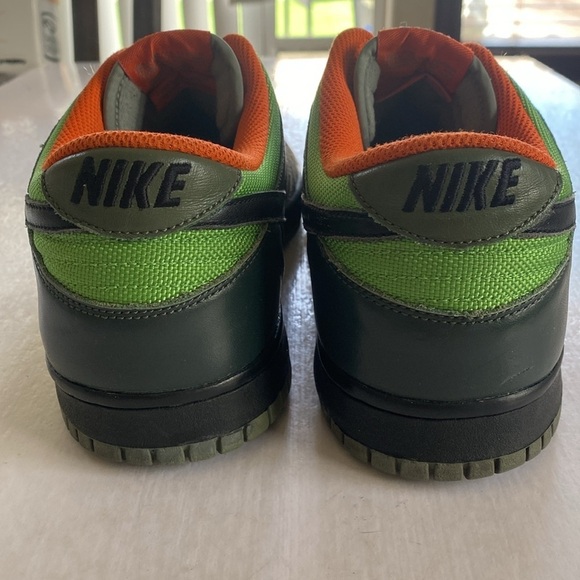 NIKE Men’s DunkLow CL Green Adventure Park Sneakers 304714-301 Size11 US